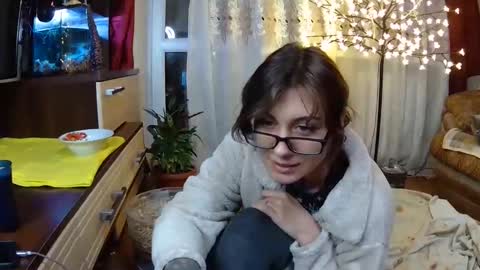 Snapshot of littlehappines chatting on October 2025 04:46:01 PM littlehappines online show from October 2025 04:46:01 PM