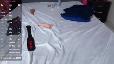 Snapshot of littlekloe_ chatting on December 2024 11:59:02 PM Litllekloe online show from December 2024 11:59:02 PM