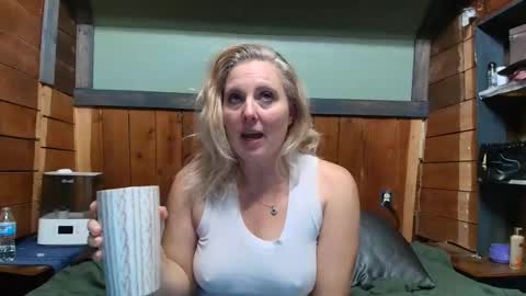 lisanixs online show from April 2026 03:04:02 AM