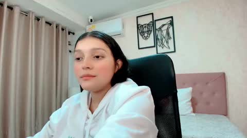 Sarahs Room online show from March 2026 02:16:02 AM