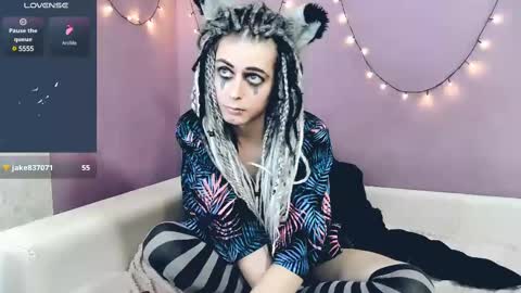 Felix online show from February 2025 05:15:02 AM