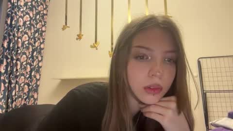 Snapshot of littleprincess3000 chatting on April 2026 02:47:02 PM littleprincess3000 online show from April 2026 02:47:02 PM