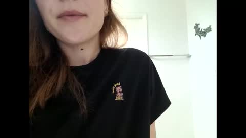 littlered_6969 online show from May 2026 05:13:01 AM