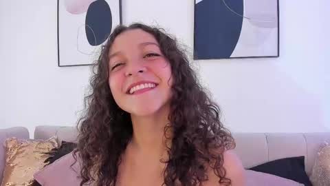 Snapshot of littlesoffi_gh chatting on February 2025 05:26:01 PM    online show from February 2025 05:26:01 PM