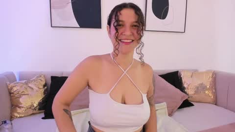 Snapshot of littlesoffi_gh chatting on March 2025 12:01:01 PM    online show from March 2025 12:01:01 PM