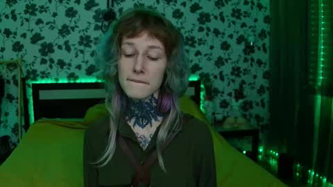 Niki  free tg channel with some photos gifs and info about streams  online show from October 2025 08:06:02 PM