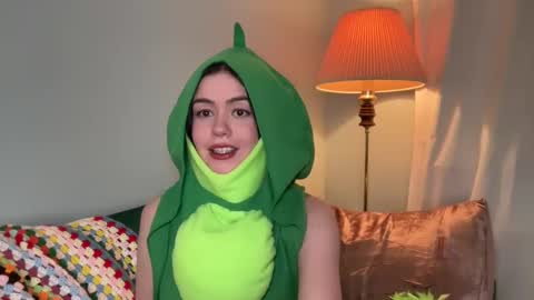 Snapshot of littlesugarpea chatting on January 2025 03:49:02 AM Little Sugar Pea  online show from January 2025 03:49:02 AM