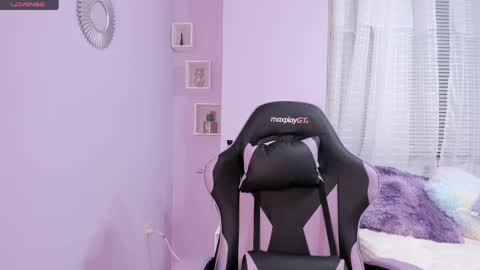 Snapshot of littletammy4u chatting on March 2026 01:22:02 AM Tammy online show from March 2026 01:22:02 AM