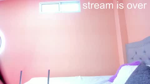 Snapshot of littletammy4u_ chatting on February 2025 12:20:01 PM tammy online show from February 2025 12:20:01 PM