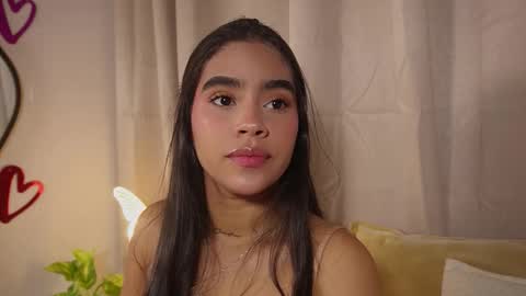 littletammy_ online show from February 2026 03:53:01 PM