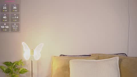 littletammy_ online show from March 2026 04:57:01 PM