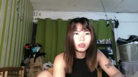 Snapshot of littleyazz_ chatting on December 2024 11:00:02 AM littleyazz_ online show from December 2024 11:00:02 AM