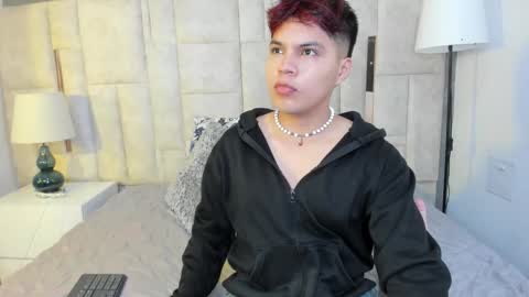  ZANE  online show from December 2025 11:52:01 AM