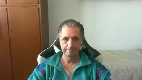 Snapshot of liuk53 chatting on April 2026 12:14:01 PM liuk53 online show from April 2026 12:14:01 PM