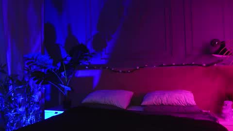 Liv 3 online show from December 2025 03:18:02 PM