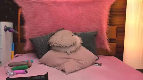 Livia and Lucy D online show from February 2026 07:56:02 PM