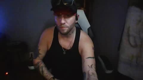 Snapshot of livingpuddle chatting on December 2025 06:42:02 AM livingpuddle online show from December 2025 06:42:02 AM