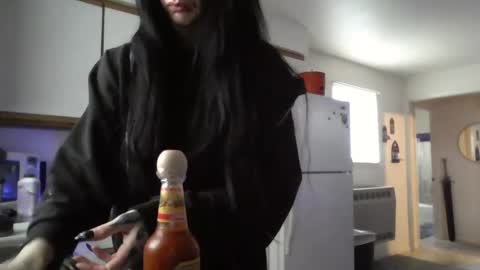 Liv Mirage online show from March 2025 06:16:01 PM