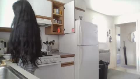 Liv Mirage online show from September 2025 05:58:01 PM