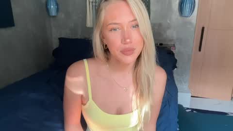 olivia online show from April 2026 01:12:02 AM