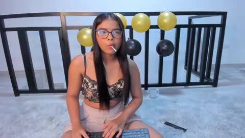Snapshot of lixy_x chatting on March 2025 11:48:01 PM Lixy x online show from March 2025 11:48:01 PM