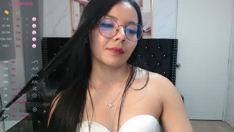 Liz online show from December 2024 09:23:01 AM