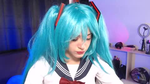 Elizabeth online show from November 2025 10:20:02 PM