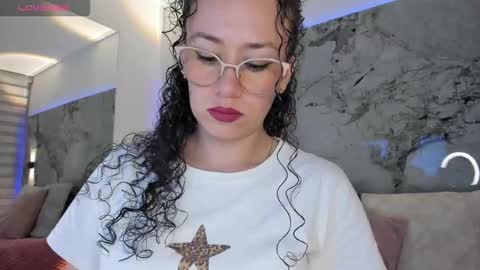 Liz  online show from February 2026 10:19:02 AM