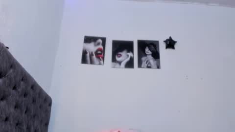 liza_25 online show from October 2025 04:58:01 AM