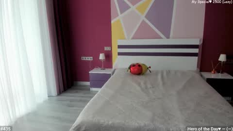 Girl next door online show from September 2025 11:43:02 AM