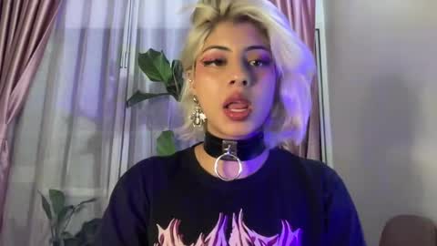 Lizeth online show from December 2024 11:19:02 PM