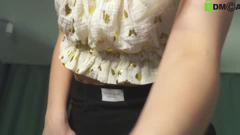 Sunnheart online show from January 2025 04:17:01 PM