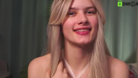 Sunnheart online show from January 2025 10:21:01 PM