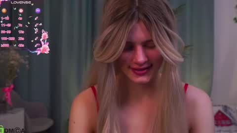 Sunnheart online show from March 2025 05:24:02 PM