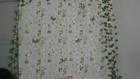 lizdemhot online show from April 2026 02:27:01 AM