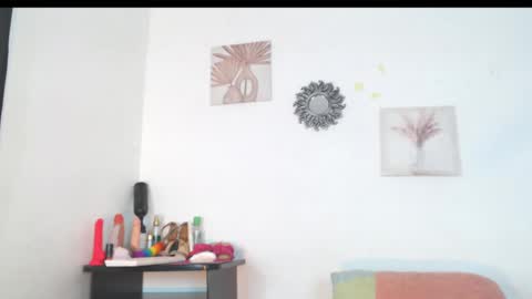 liz online show from January 2025 09:36:01 PM