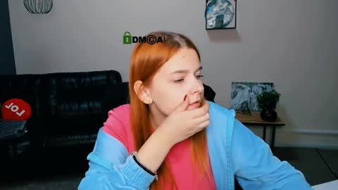 Lizi  online show from January 2025 01:28:01 PM