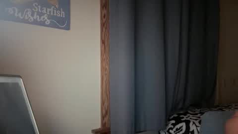 Liz Purr online show from October 2025 03:23:02 PM