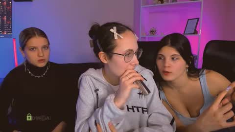lizzie_boom online show from November 2025 08:42:02 PM