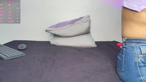  Lizzie  online show from December 2024 03:02:01 PM