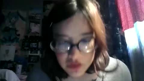 lizzy_bear online show from May 2026 07:23:02 PM