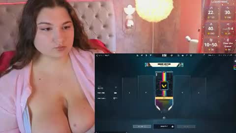 Snapshot of lizzy_sky chatting on June 2026 10:08:02 AM LizzySky online show from June 2026 10:08:02 AM