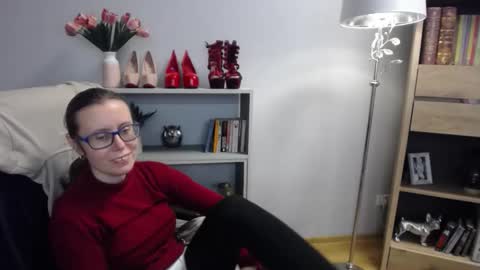 Lizzy online show from December 2025 05:34:02 AM