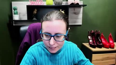 Lizzy online show from February 2026 07:35:01 AM