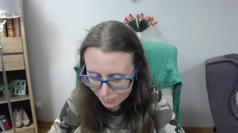 Snapshot of lizzy_sparkle chatting on May 2026 05:16:01 AM Lizzy online show from May 2026 05:16:01 AM