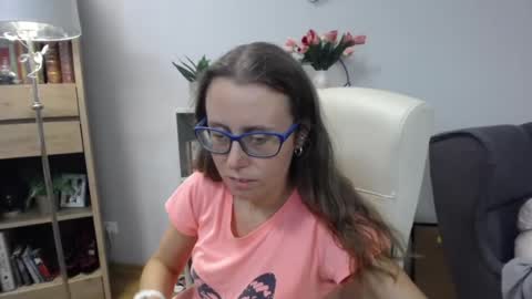 Lizzy online show from July 2026 10:39:01 AM