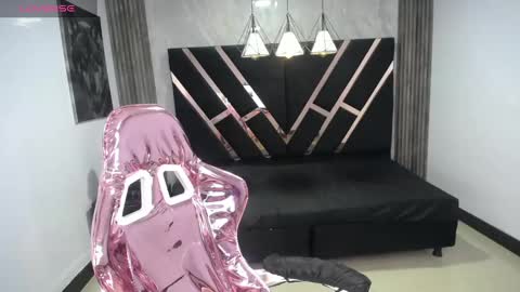 Snapshot of lizzyluk_ch chatting on December 2024 04:34:01 PM Lizzy SCHEDULE BROADCASTING Monday-Saturday 11am4pm Colombia online show from December 2024 04:34:01 PM