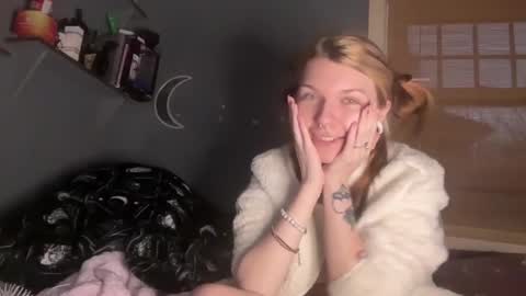 lizzybunny online show from January 2025 04:47:01 PM