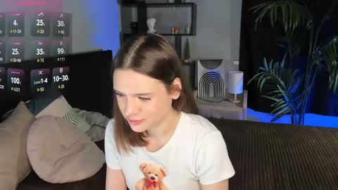 Snapshot of llkadream chatting on February 2025 08:11:01 PM Arina online show from February 2025 08:11:01 PM