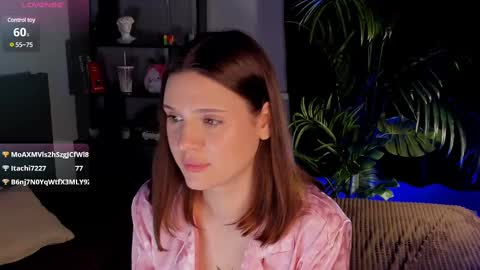 Snapshot of llkadream chatting on March 2025 12:11:02 AM Arina online show from March 2025 12:11:02 AM